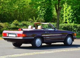Mercedes-Benz SL 560