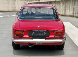 Alfa Roméo Giulia GT 1750