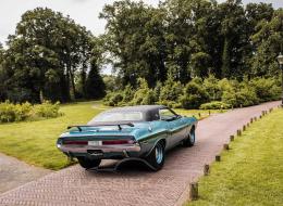Dodge Challenger V8 500ci R/T