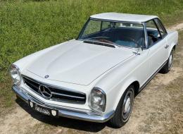 Mercedes-Benz SL 230 Pagode