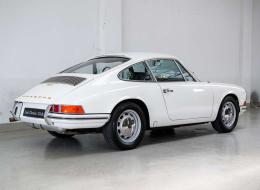 Porsche 911 T 2.0 LWB