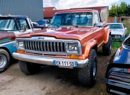 Jeep Pick-up J10 Honcho Stepside  v8 5.9L 360ci bvm 