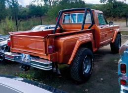Jeep Pick-up J10 Honcho Stepside  v8 5.9L 360ci bvm 