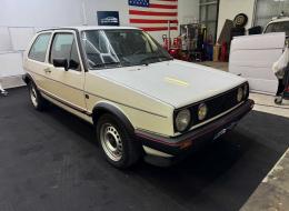 Volkswagen Golf GTI 2 phase (petits carreaux)