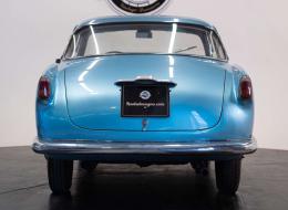 Fiat 1100 TV Vignale