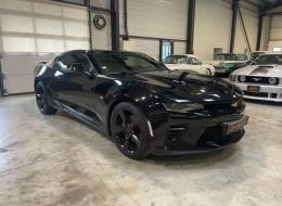 Chevrolet Camaro V8 6.2 L