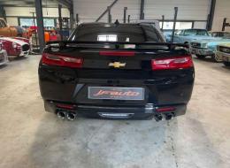 Chevrolet Camaro V8 6.2 L