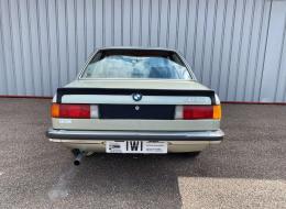 BMW Série 3 320 E21