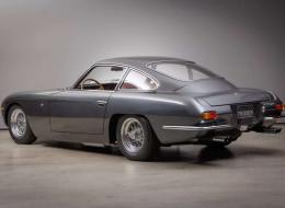 Lamborghini 400 GT 2+2