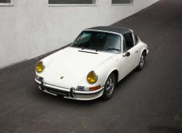Porsche 911 2.2 T Targa