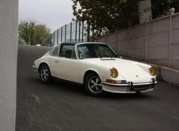 Porsche 911 2.2 T Targa