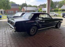 Ford Mustang V8 Coupé