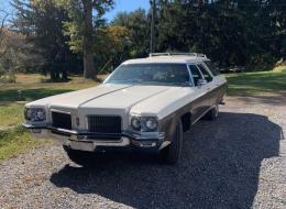 Oldsmobile Custom Cruiser