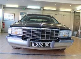 Cadillac Fleetwood V8 Brougham 5.7 BVA