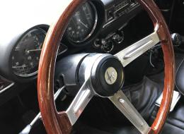 Alfa Roméo Giulia GT 1300 GT Junior dotée d'un moteur 2000 cc