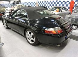 Porsche 996 Carrera 4 Cabriolet