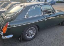 MG B GT
