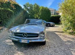 Mercedes-Benz SL 230