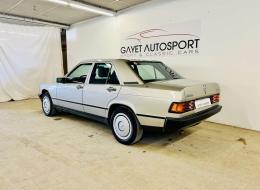 Mercedes-Benz 190 E 2.3