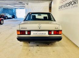 Mercedes-Benz 190 E 2.3