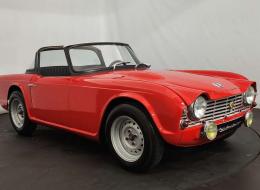 Triumph TR4