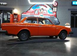Volvo 242