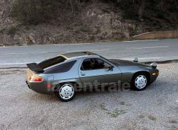 Porsche 928 S4