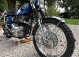 Moto Kawazaki W 650 Commander W2 TT