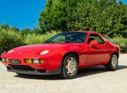 Porsche 928 S
