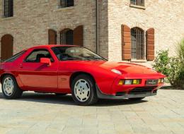 Porsche 928 S