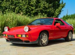 Porsche 928 S