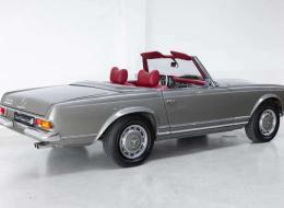 Mercedes-Benz SL 280 Pagode