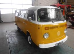 Volkswagen Combi T2 Bus VW