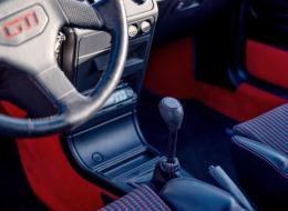 Peugeot 205 GTI 1.9 130 cv