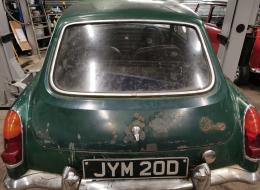 MG B GT MK1