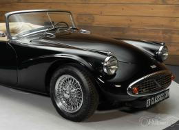 Daimler SP 250 Dart