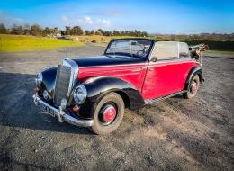 Mercedes-Benz 220 B Cabriolet