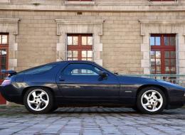 Porsche 928 S4