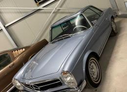 Mercedes-Benz SL 280 pagode