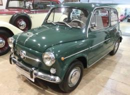 Seat 600 E