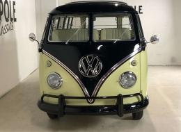 Volkswagen Combi T1 Deluxe Samba