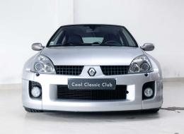 Renault Clio 3.0 V6 RS