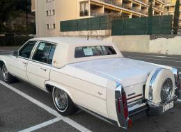 Cadillac Fleetwood Brougham