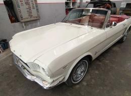 Ford Mustang Convertible code C