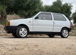 Fiat Uno Uno 45S avec moteur A112 Abarth - Sleeper