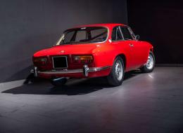 Alfa Roméo Giulia GT 2000 Veloce