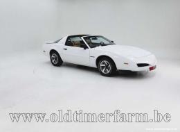Pontiac Firebird '90 CH2538