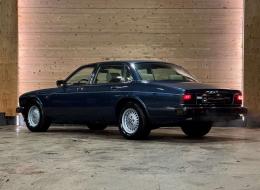 Jaguar Série - XJ 40 4.0 Sovereign