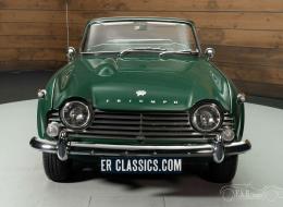 Triumph TR4