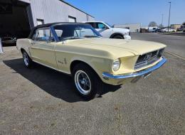 Ford Mustang V8 Cabriolet